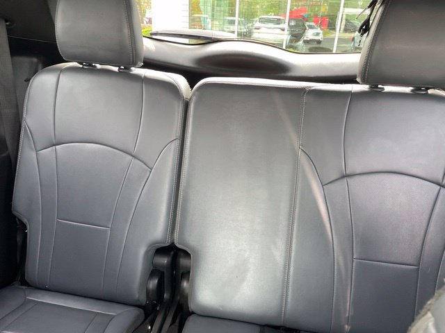 Used 2023 Buick Enclave Essence w/ Experience Buick Package AWD/4WD image 36