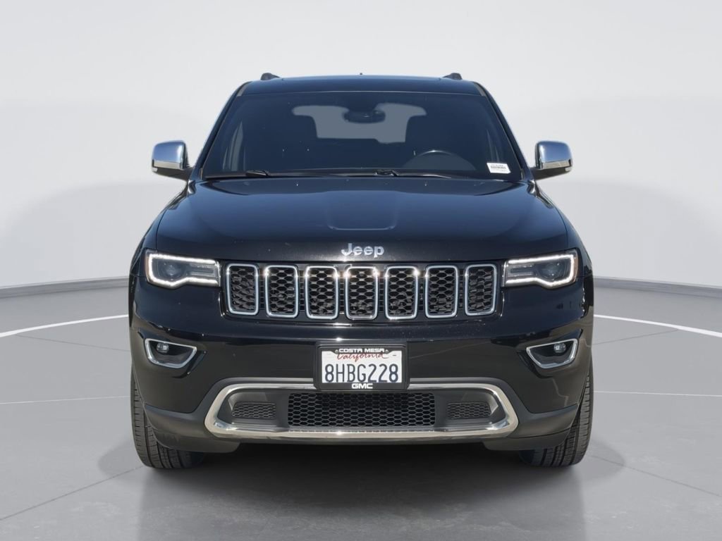 Used 2017 Jeep Grand Cherokee Limited w/ Luxury Group II AWD/4WD image 2