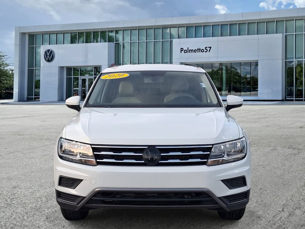 Used 2020 Volkswagen Tiguan SE FWD image 2