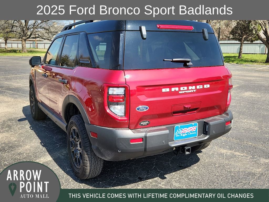Used 2025 Ford Bronco Sport Badlands image 9