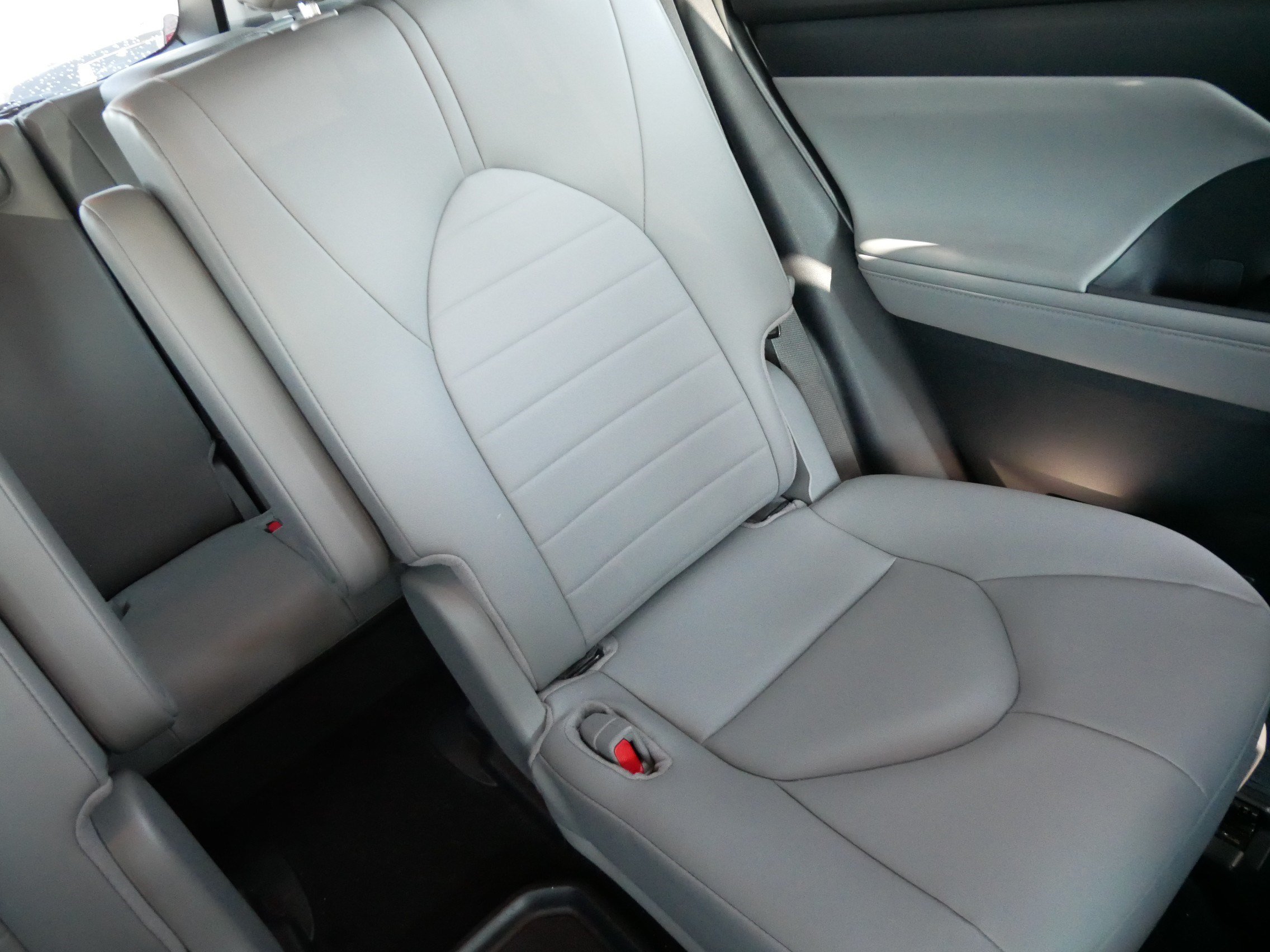 Certified 2026 Toyota Highlander XLE AWD/4WD image 14