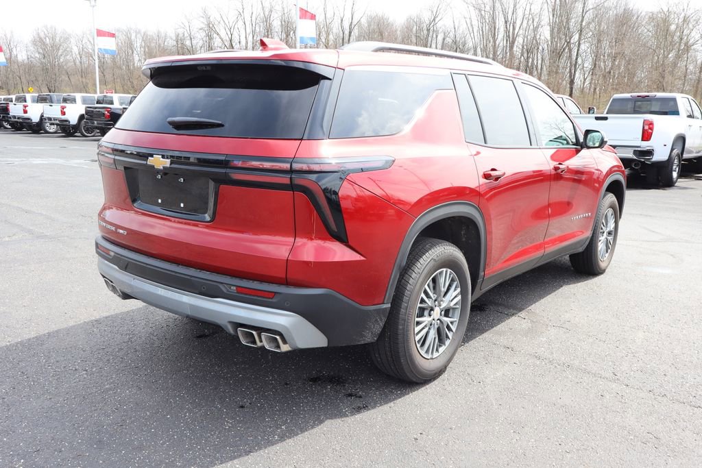 Used 2026 Chevrolet Traverse LT w/ Driver Confidence Package image 32