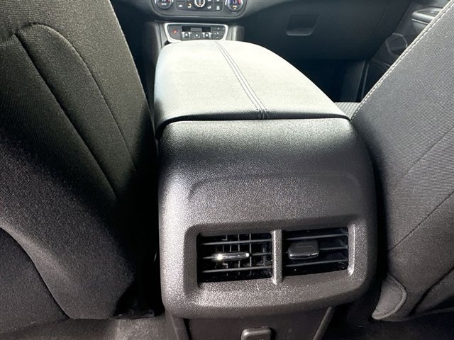 Used 2024 GMC Terrain SLE w/ Driver Convenience Package FWD image 20