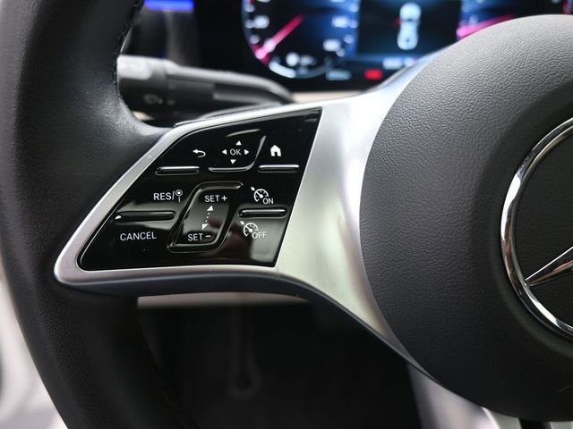 Used 2025 Mercedes-Benz CLA 250 4MATIC image 2