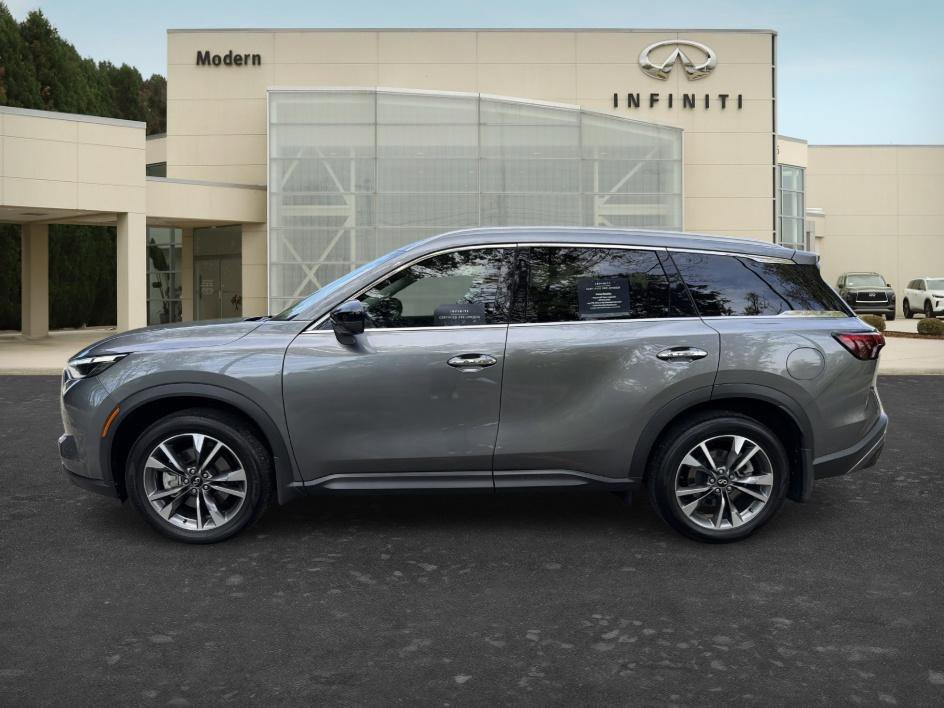 Certified 2025 INFINITI QX60 Luxe w/ Vision Package image 7