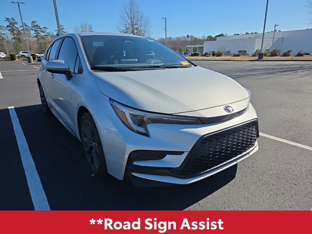 Used 2023 Toyota Corolla SE image 15