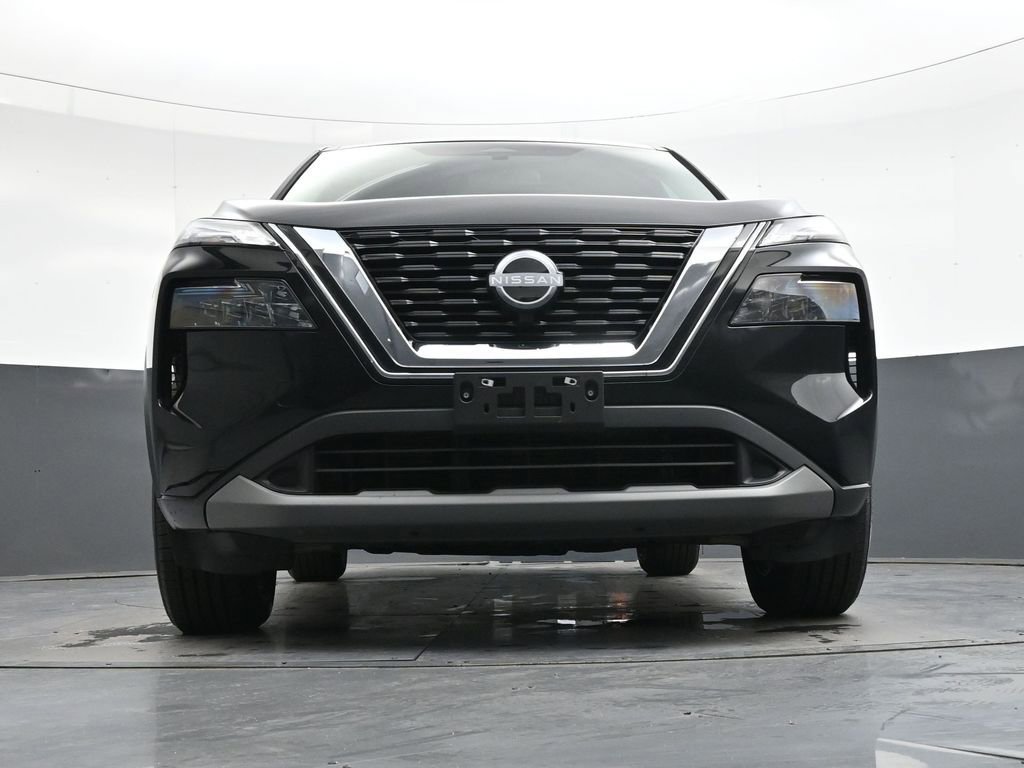 Used 2023 Nissan Rogue S image 40