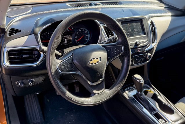 Used 2019 Chevrolet Equinox LS w/ LS Convenience Package image 11