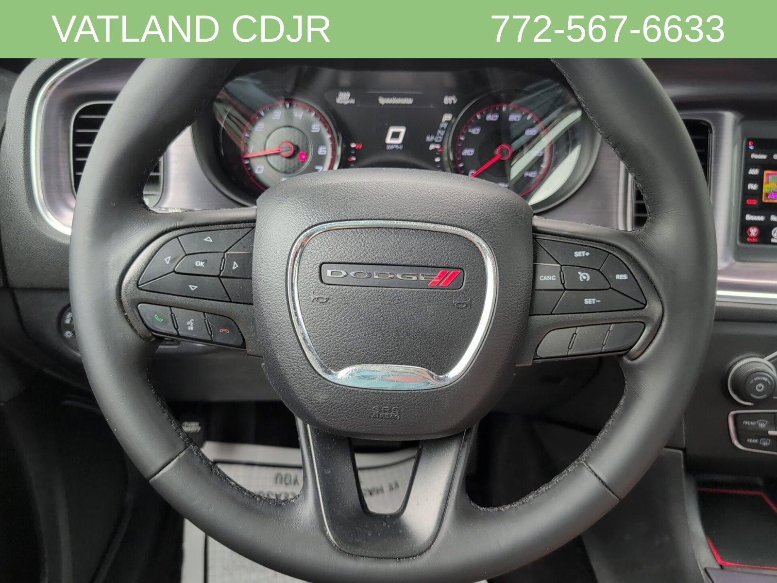 Used 2018 Dodge Charger SXT w/ Blacktop Package image 12