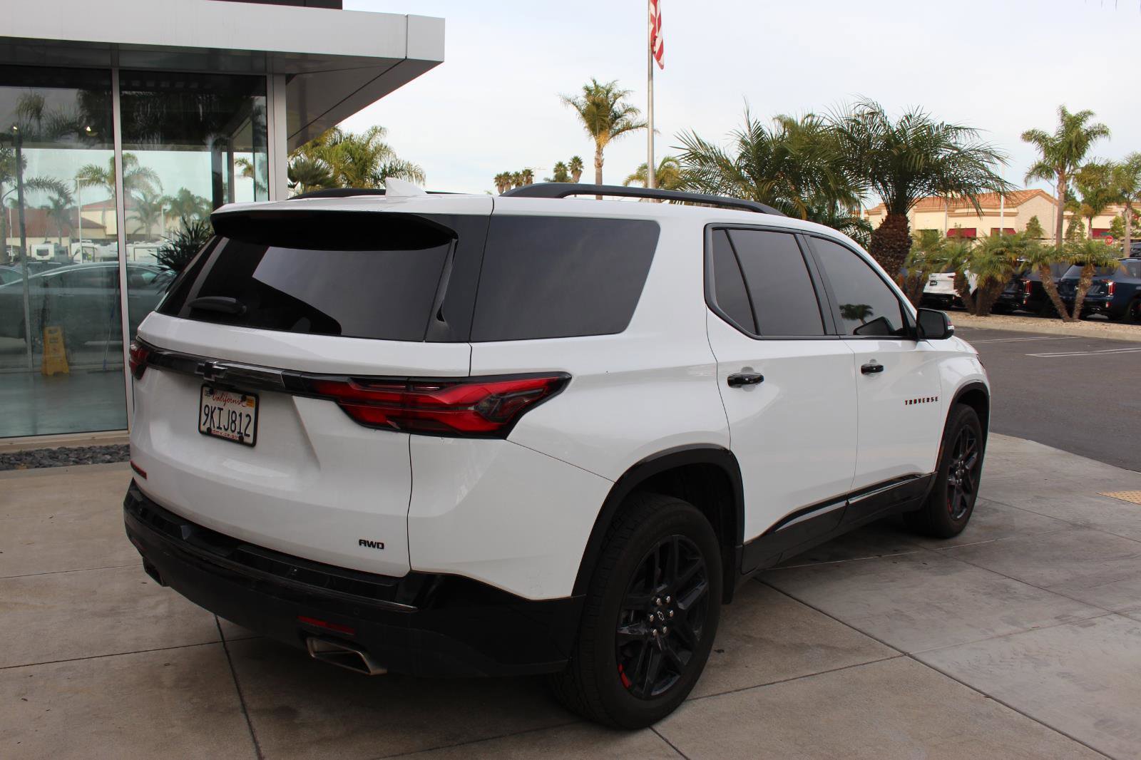 Used 2023 Chevrolet Traverse Premier w/ Redline Edition image 9