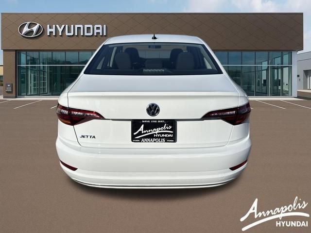 Used 2019 Volkswagen Jetta S w/ Driver Assistance Package image 4