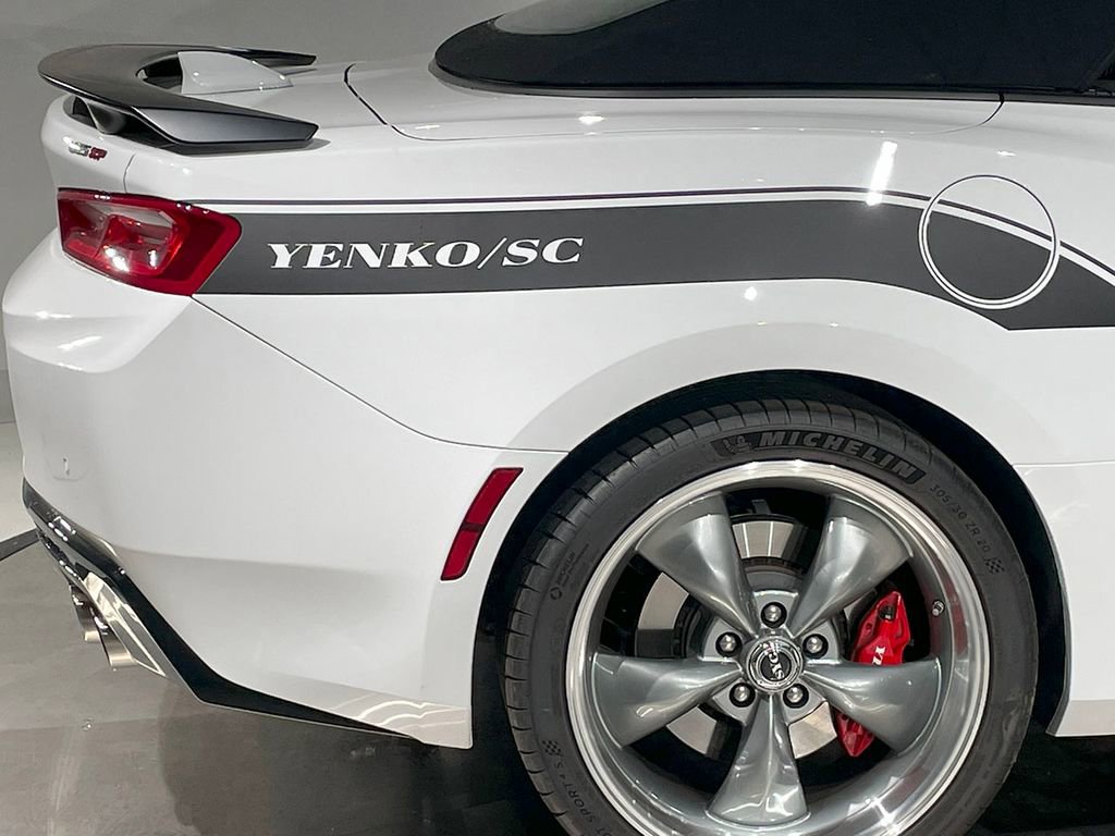 Used 2018 Chevrolet Camaro SS RWD image 80