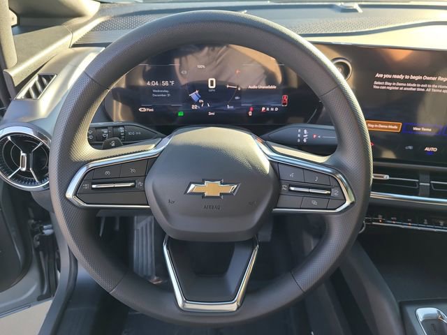 New 2026 Chevrolet Equinox EV LT image 25