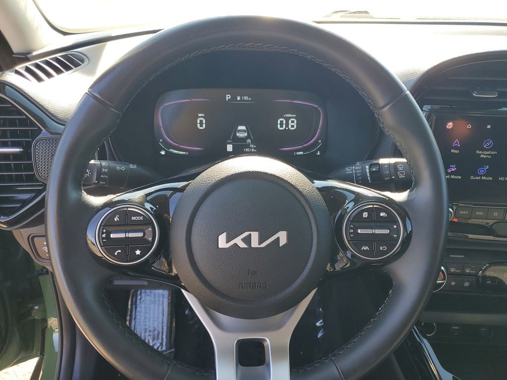 Used 2023 Kia Soul EX image 11