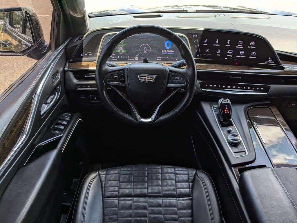 Used 2024 Cadillac Escalade Sport Platinum RWD image 19