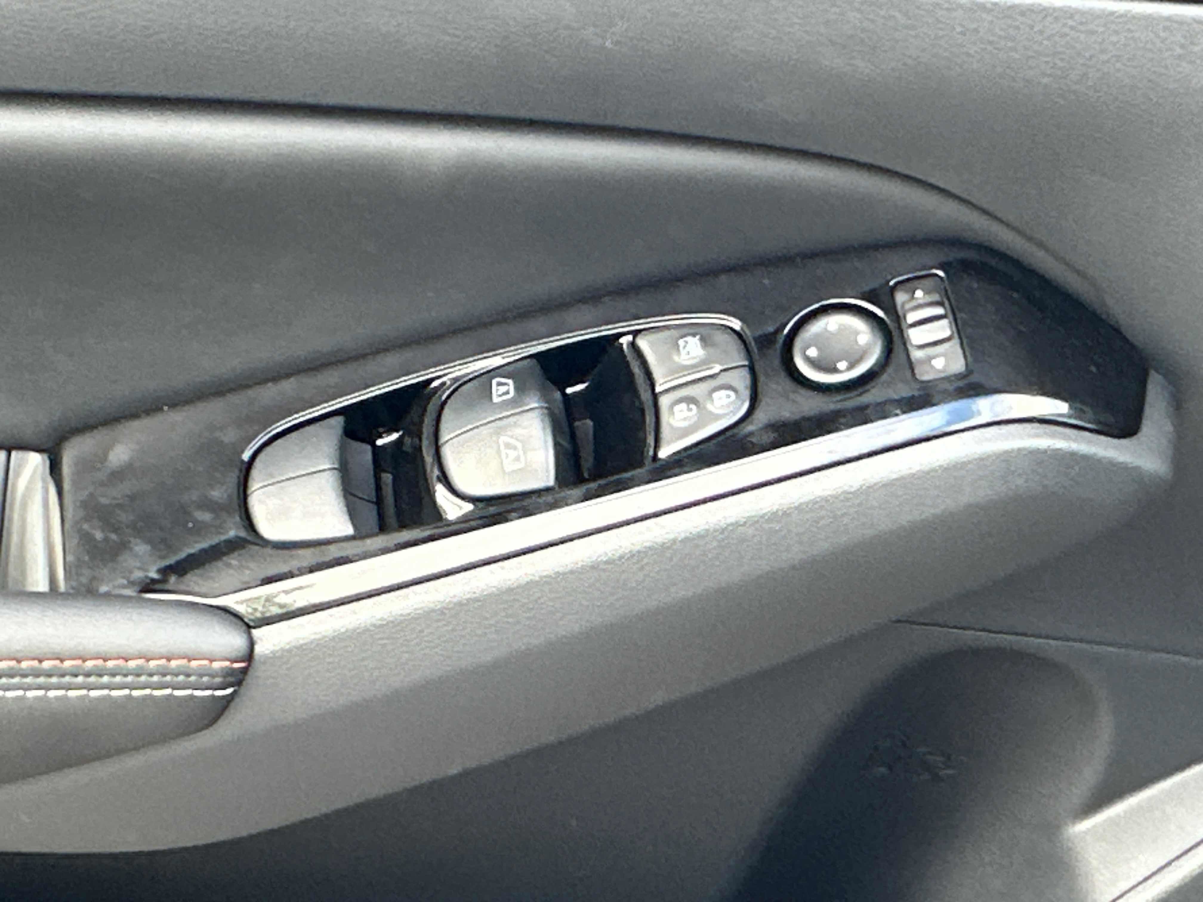 New 2025 Nissan Altima 2.5 SR w/ SR Premium Package image 18