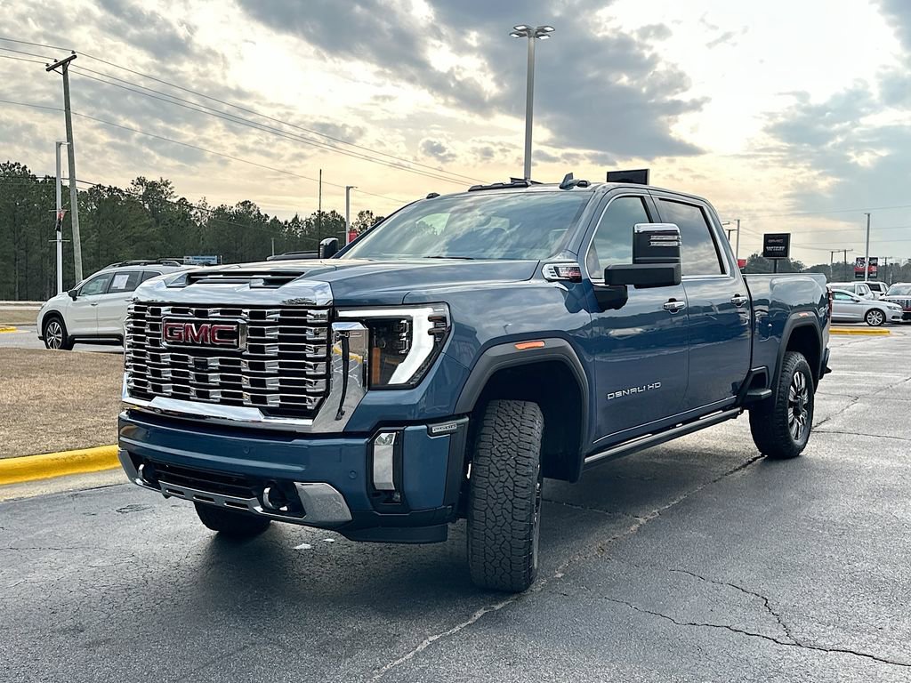 New 2026 GMC Sierra 2500 Denali w/ Denali Reserve Package AWD/4WD image 2