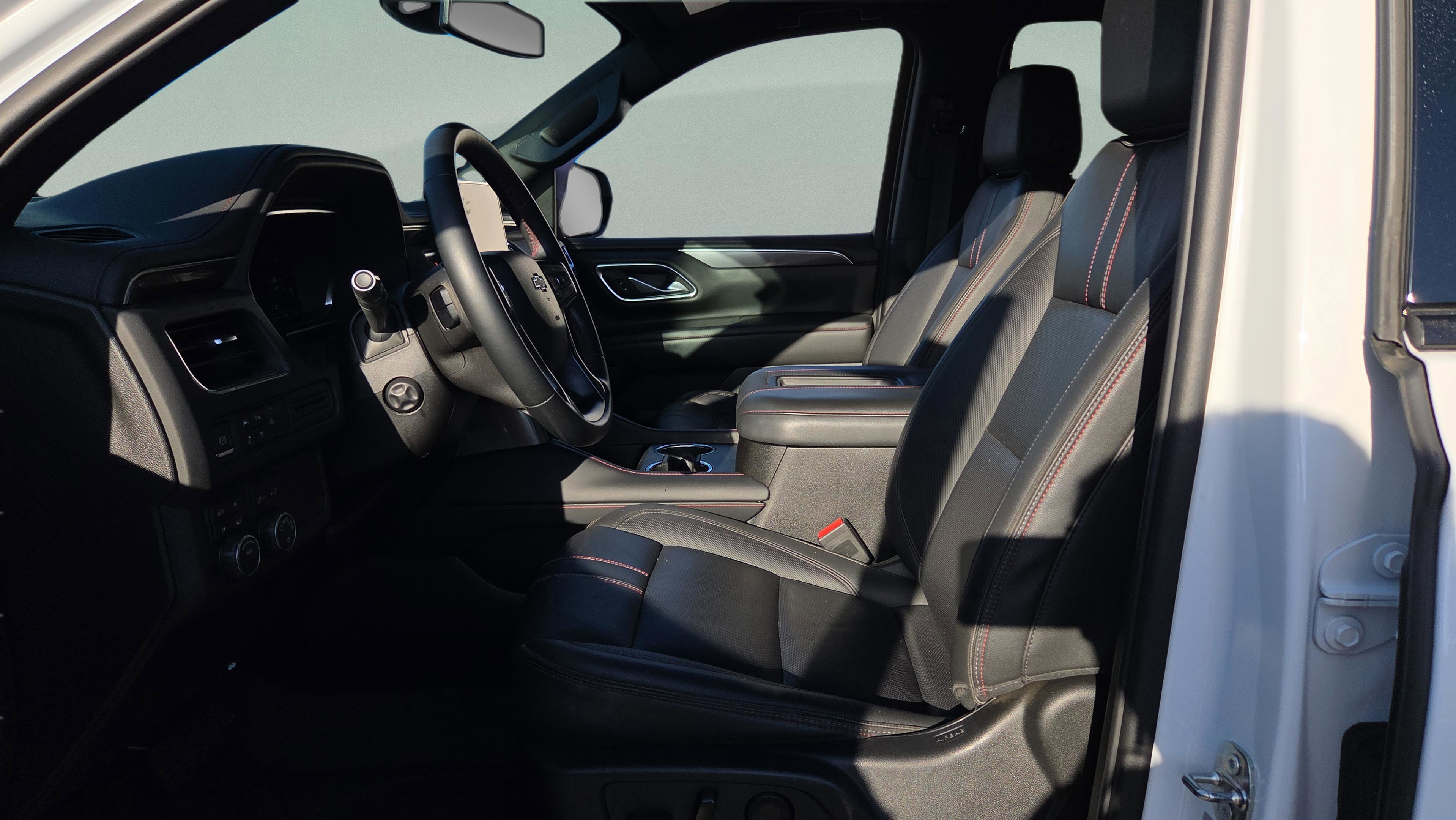 Used 2024 Chevrolet Tahoe RST w/ Luxury Package image 9