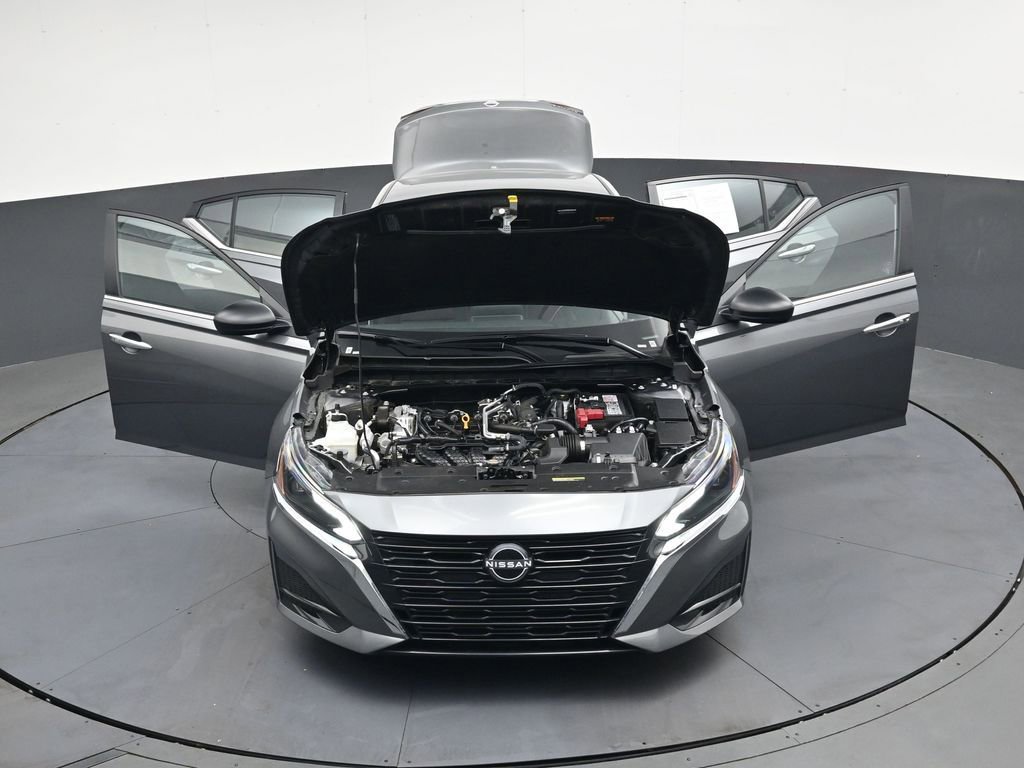 Used 2025 Nissan Altima 2.5 SV image 48