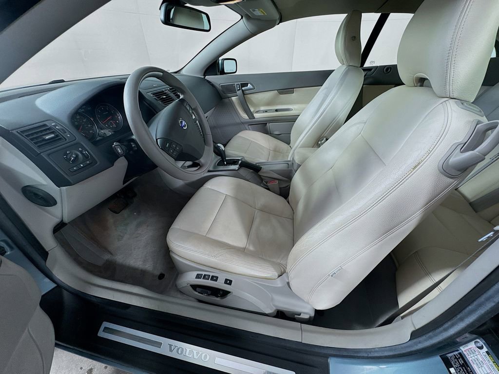 Used 2007 Volvo C70 T5 image 22