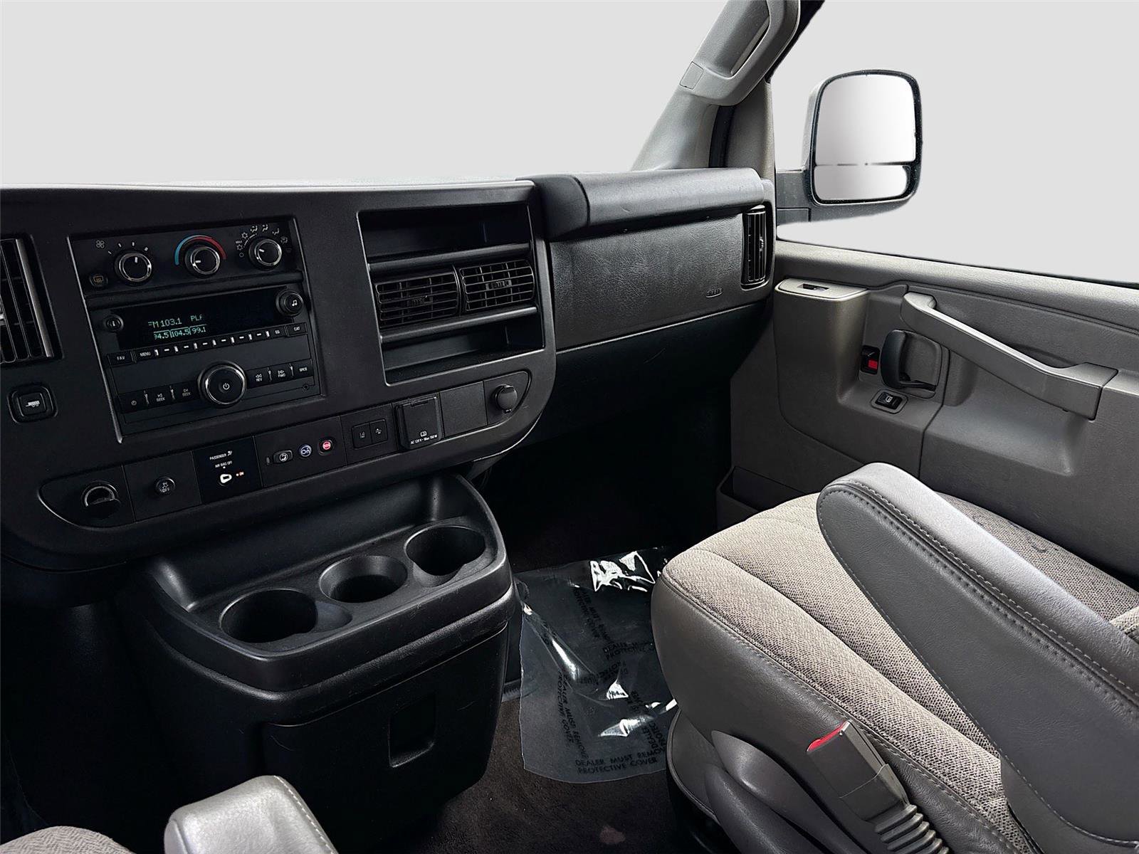 Used 2020 Chevrolet Express 3500 LT w/ LT Preferred Equipment Group image 21