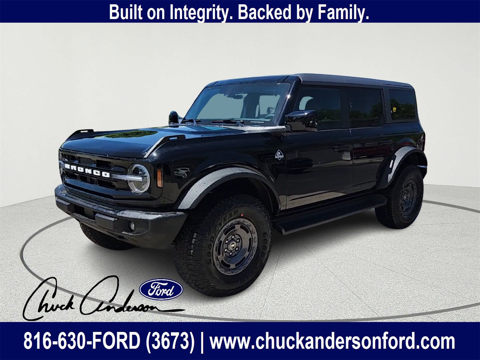 New 2025 Ford Bronco Outer Banks w/ Sasquatch Package image 8