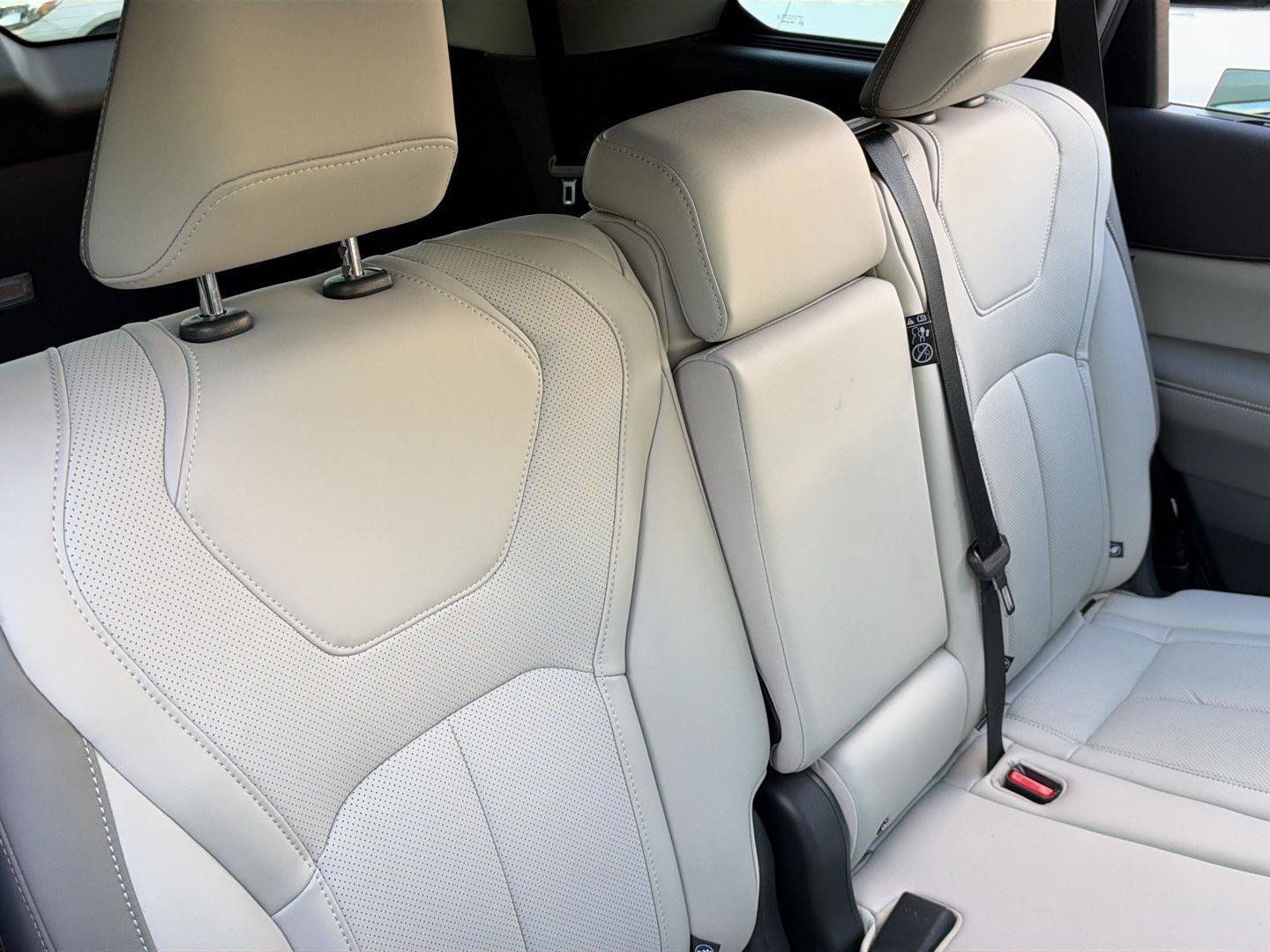 Used 2026 INFINITI QX60 Luxe w/ Cargo Package AWD/4WD image 31