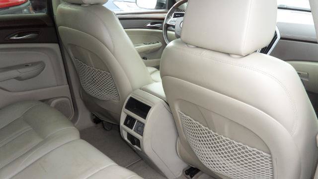 Used 2011 Cadillac SRX Performance AWD/4WD image 16