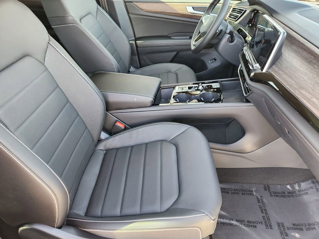 New 2026 Volkswagen Atlas SEL image 5