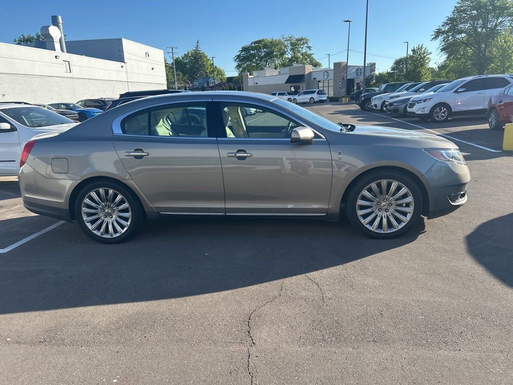 Used 2015 Lincoln MKS AWD w/ Equipment Group 101A image 4