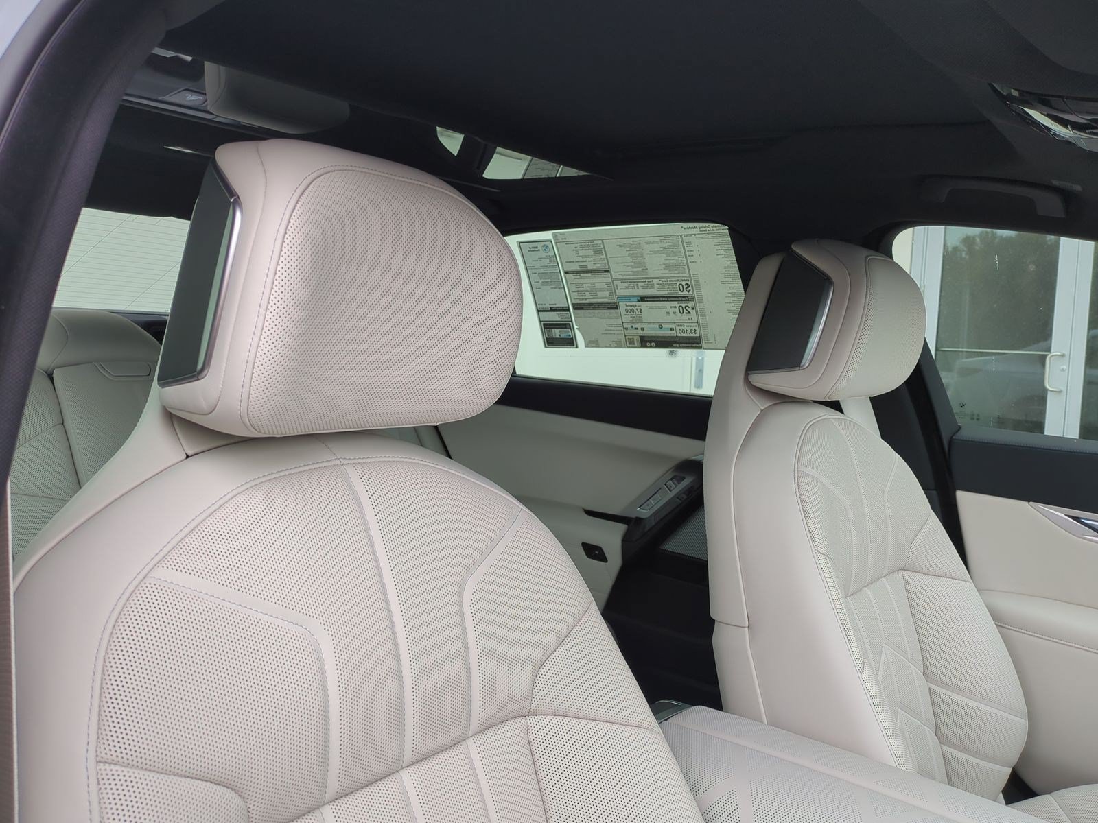 New 2026 BMW 760i xDrive AWD/4WD image 34