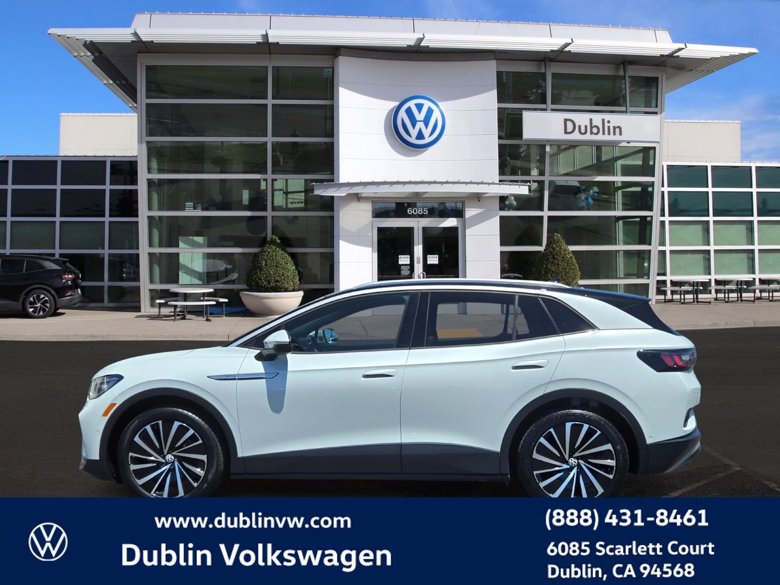 Used 2023 Volkswagen ID.4 Pro S Plus RWD image 7