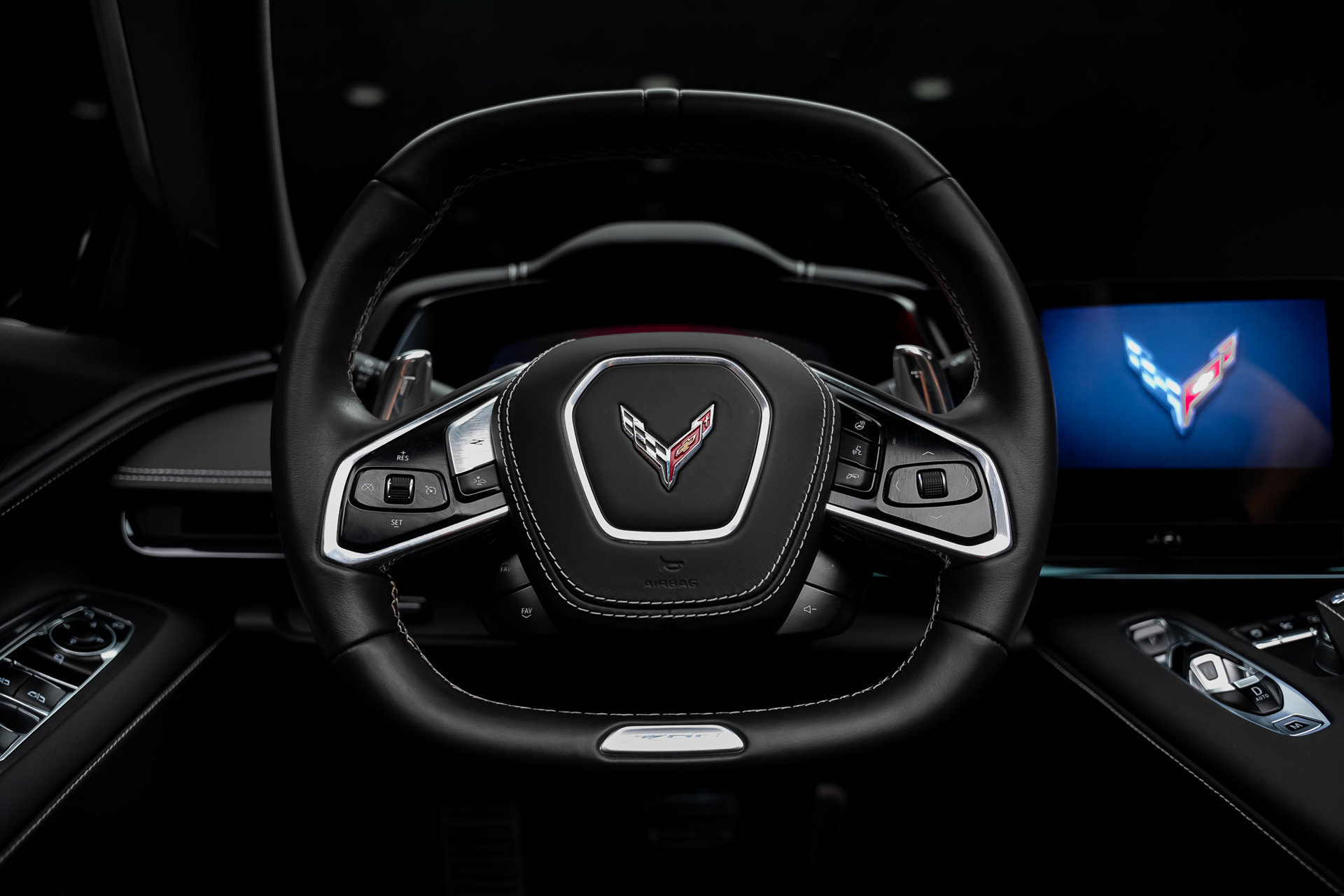Used 2025 Chevrolet Corvette Z06 w/ Stealth Interior Trim Package RWD image 49