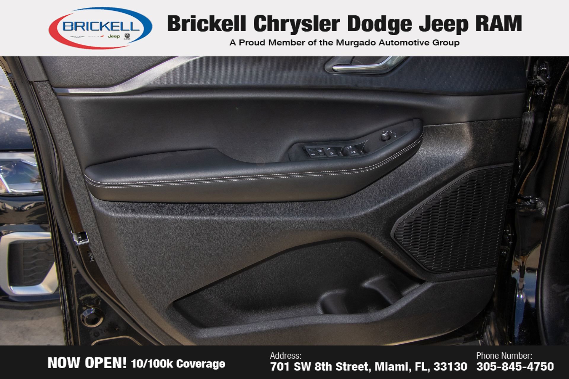 Used 2025 Jeep Grand Cherokee L Laredo image 11