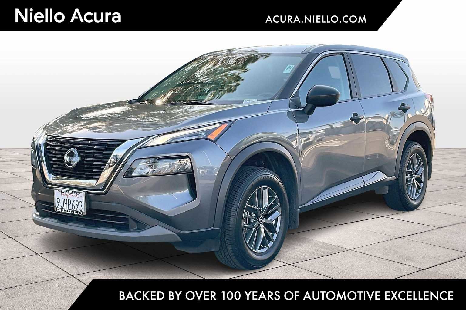 Used 2023 Nissan Rogue S video 1