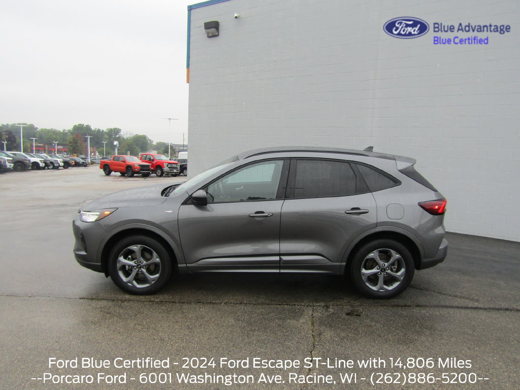 Certified 2024 Ford Escape ST-Line w/ Tech Pack #1 AWD/4WD image 2