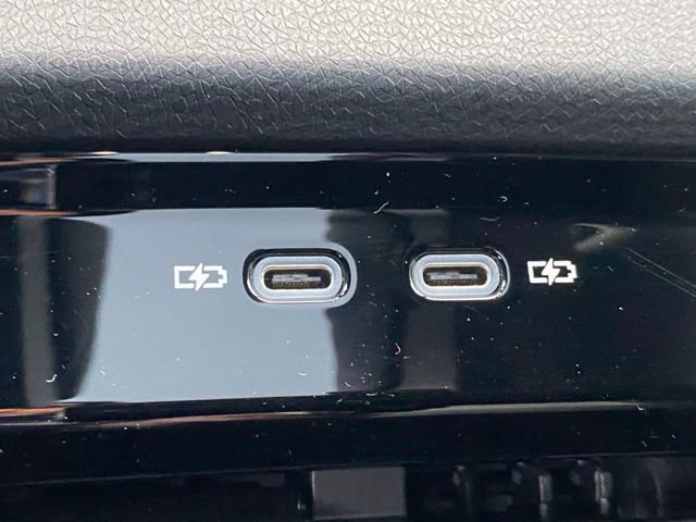 Used 2021 Volkswagen ID.4 Pro S image 23