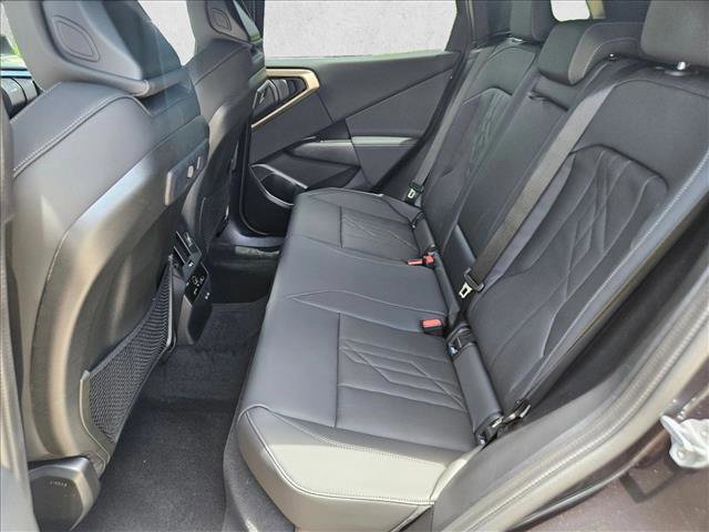 Certified 2025 BMW X3 xDrive30i w/ Premium Package image 16