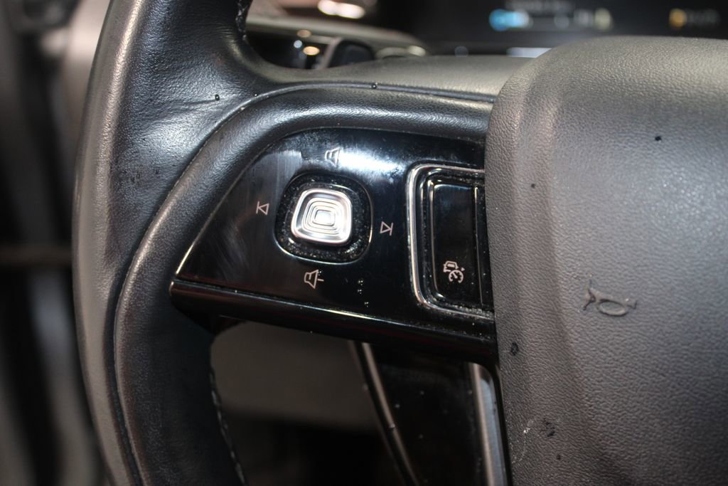 Used 2022 Lincoln Corsair Grand Touring image 22