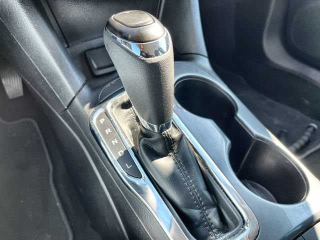Used 2017 Chevrolet Cruze LT w/ Convenience Package FWD image 21