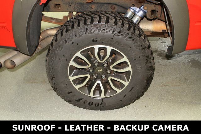Used 2012 Ford F150 Raptor w/ Raptor Luxury Pkg image 5