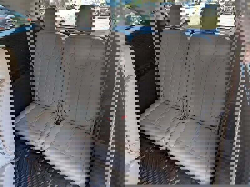 Used 2022 Kia Sorento SX image 28