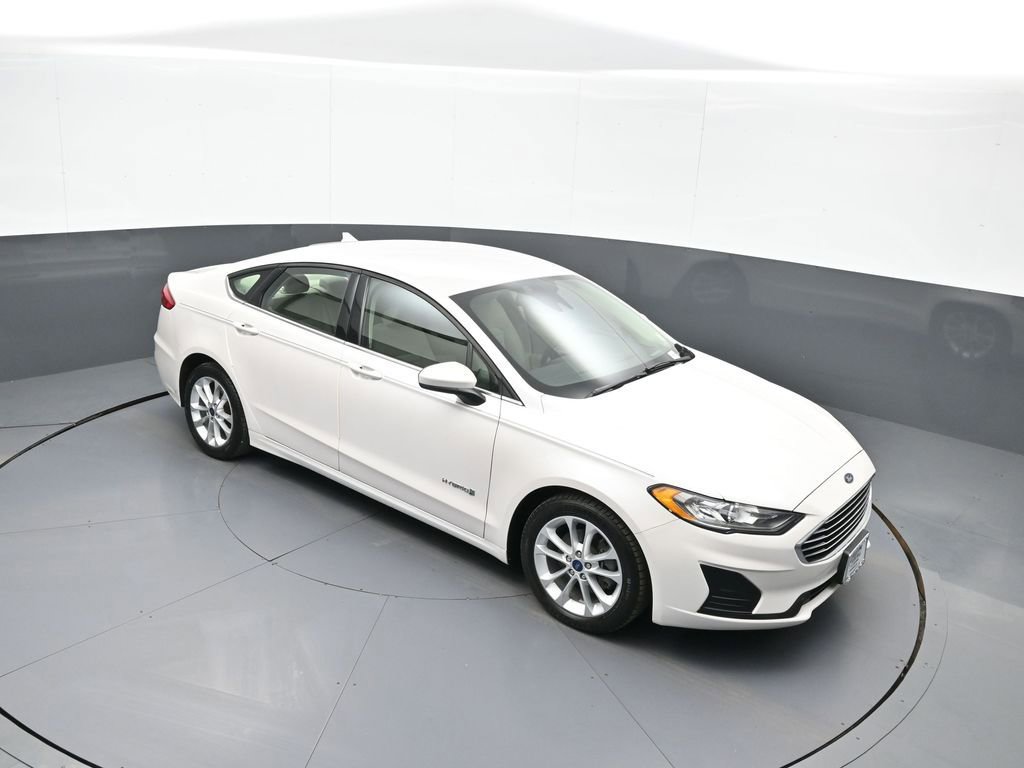 Used 2019 Ford Fusion SE FWD image 35
