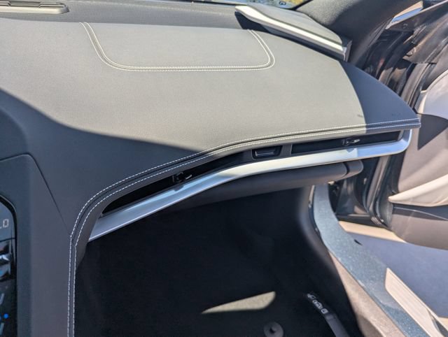Used 2021 Chevrolet Corvette Stingray Preferred Conv w/ Z51 Performance Package RWD image 22