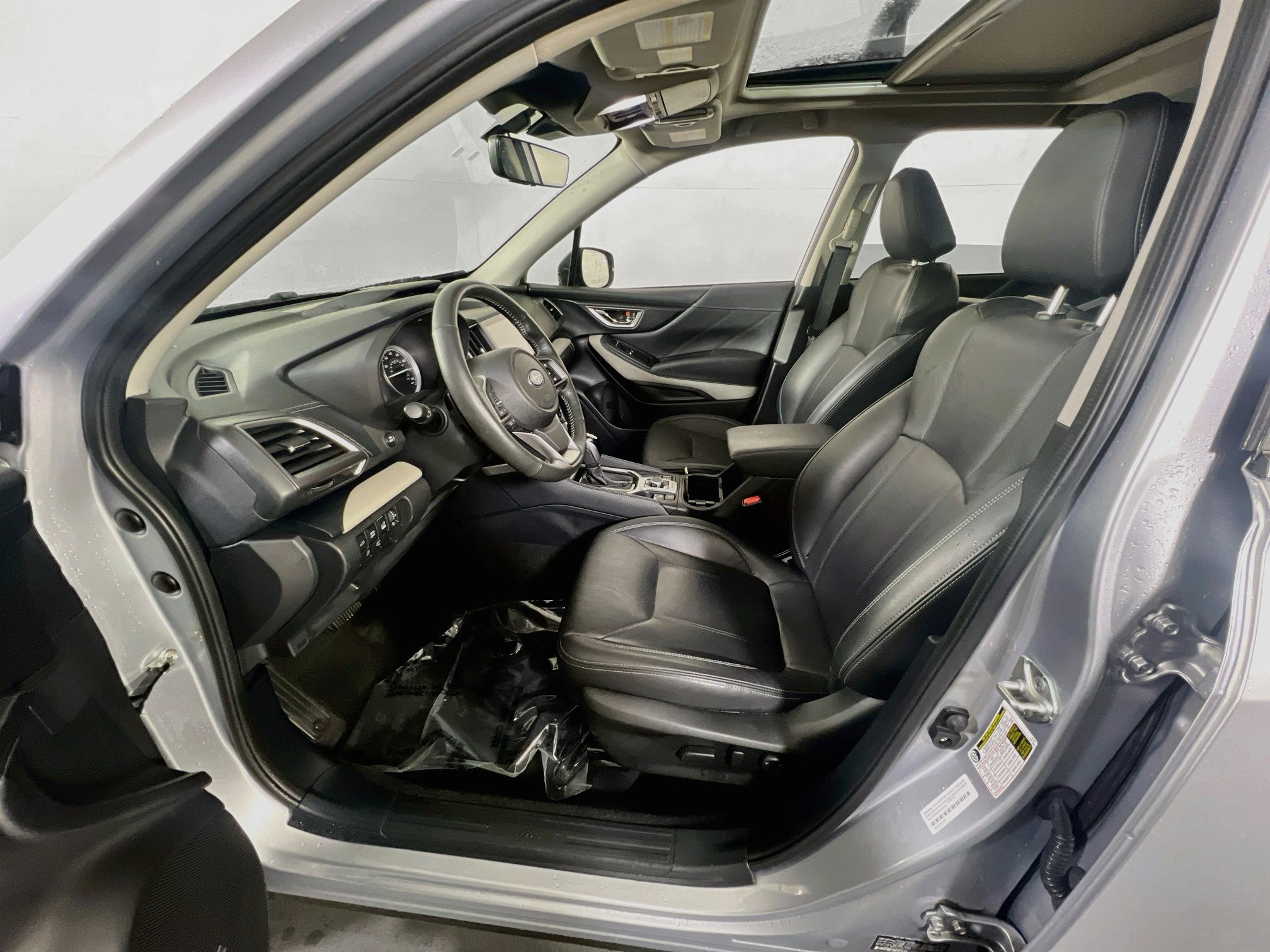 Used 2023 Subaru Forester Limited AWD/4WD image 21