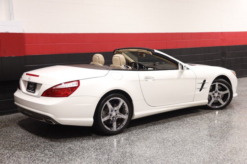 Used 2015 Mercedes-Benz SL 400 image 8