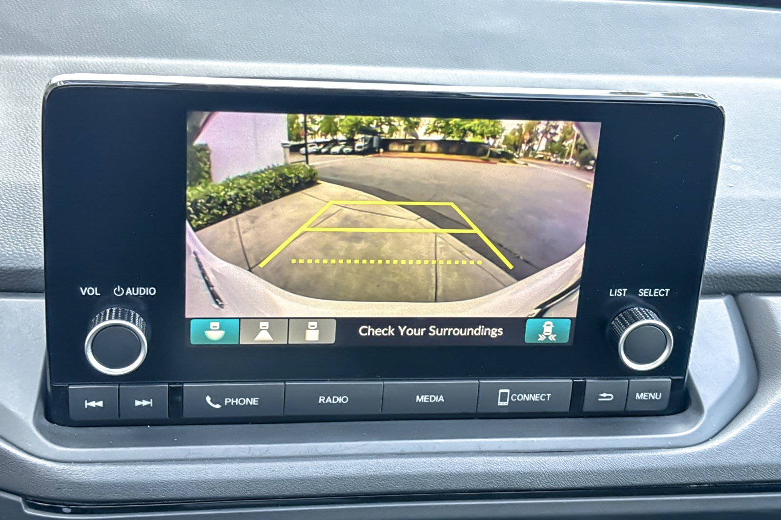 Used 2023 Honda Accord EX image 25