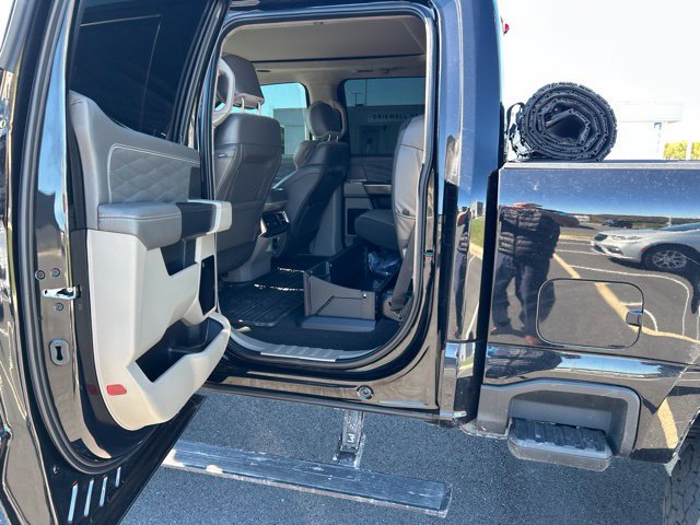 Used 2026 Ford F250 Platinum w/ Platinum Plus Package AWD/4WD image 11