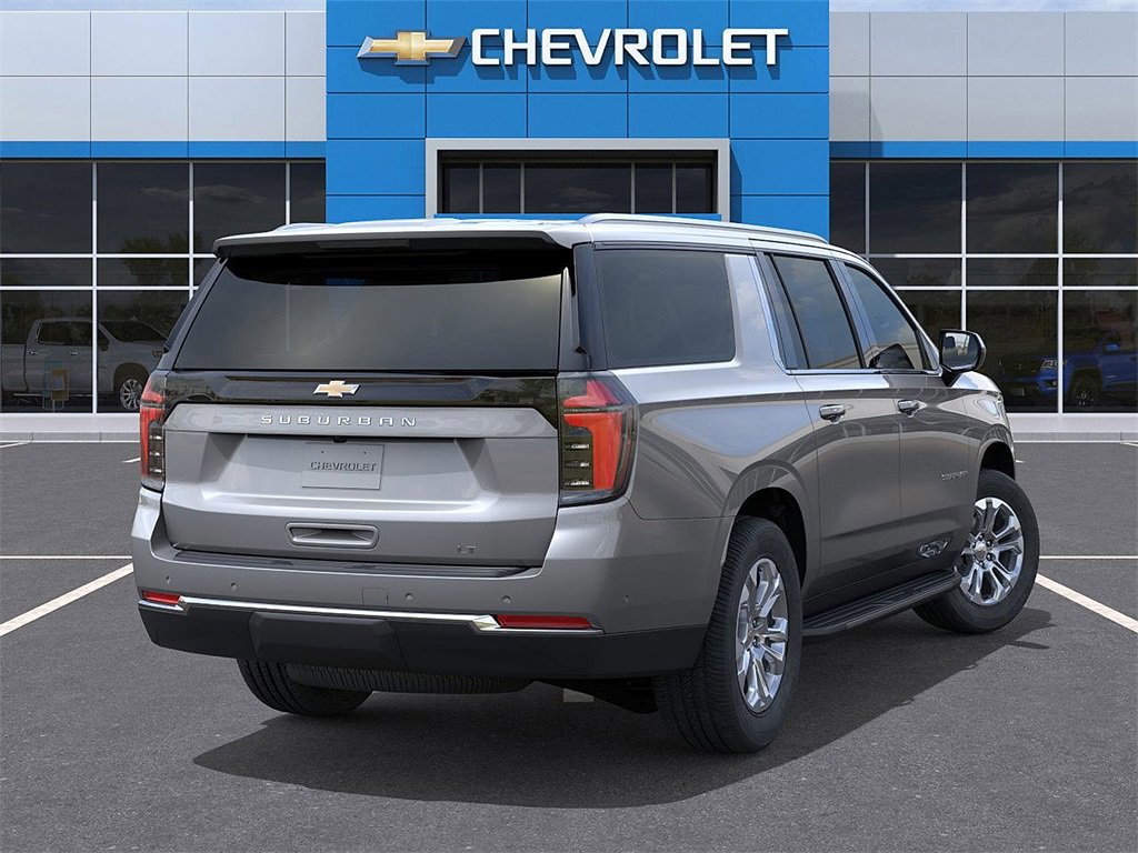 New 2026 Chevrolet Suburban LT image 4