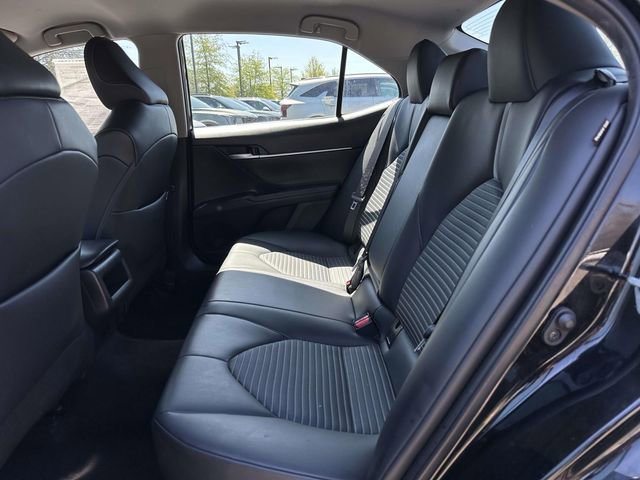 Used 2023 Toyota Camry SE image 16